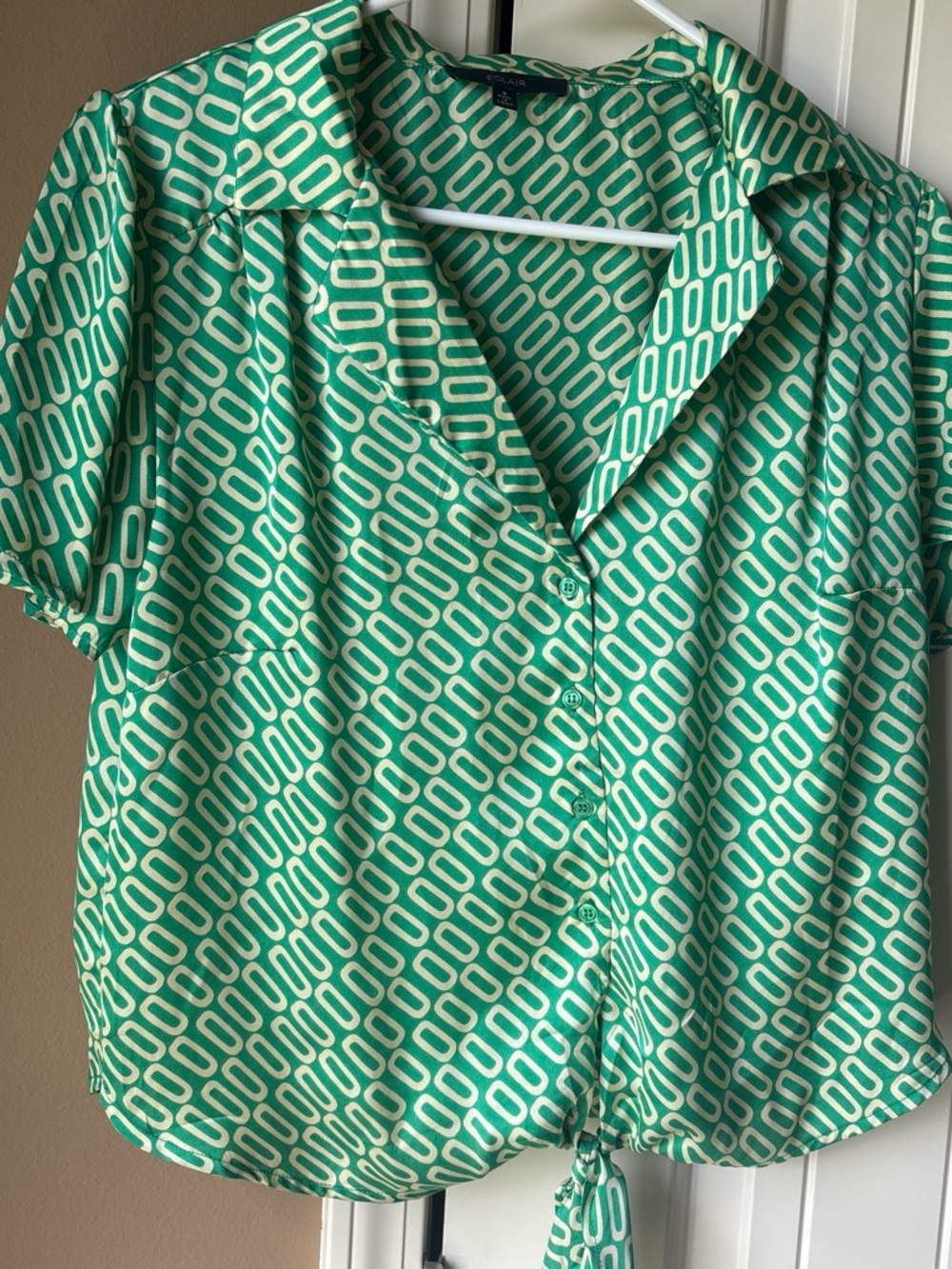 Green Geometric Tie-Hem Blouse - Unbranded